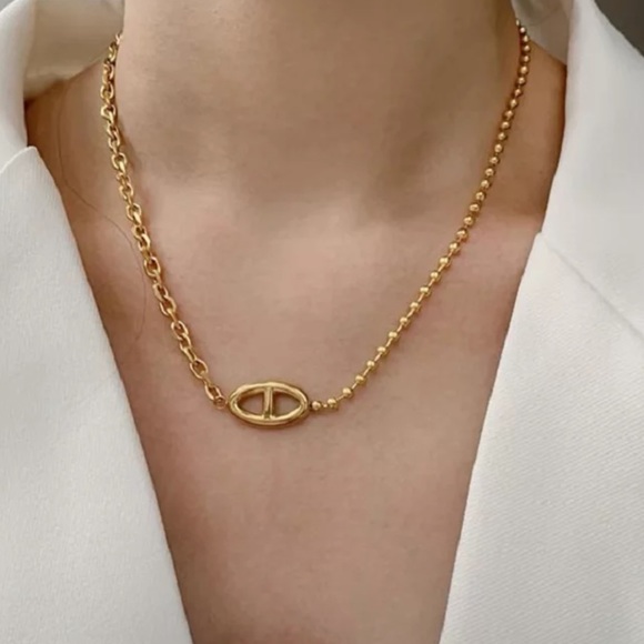 GP Circle Pendant Necklace - Picture 2 of 4